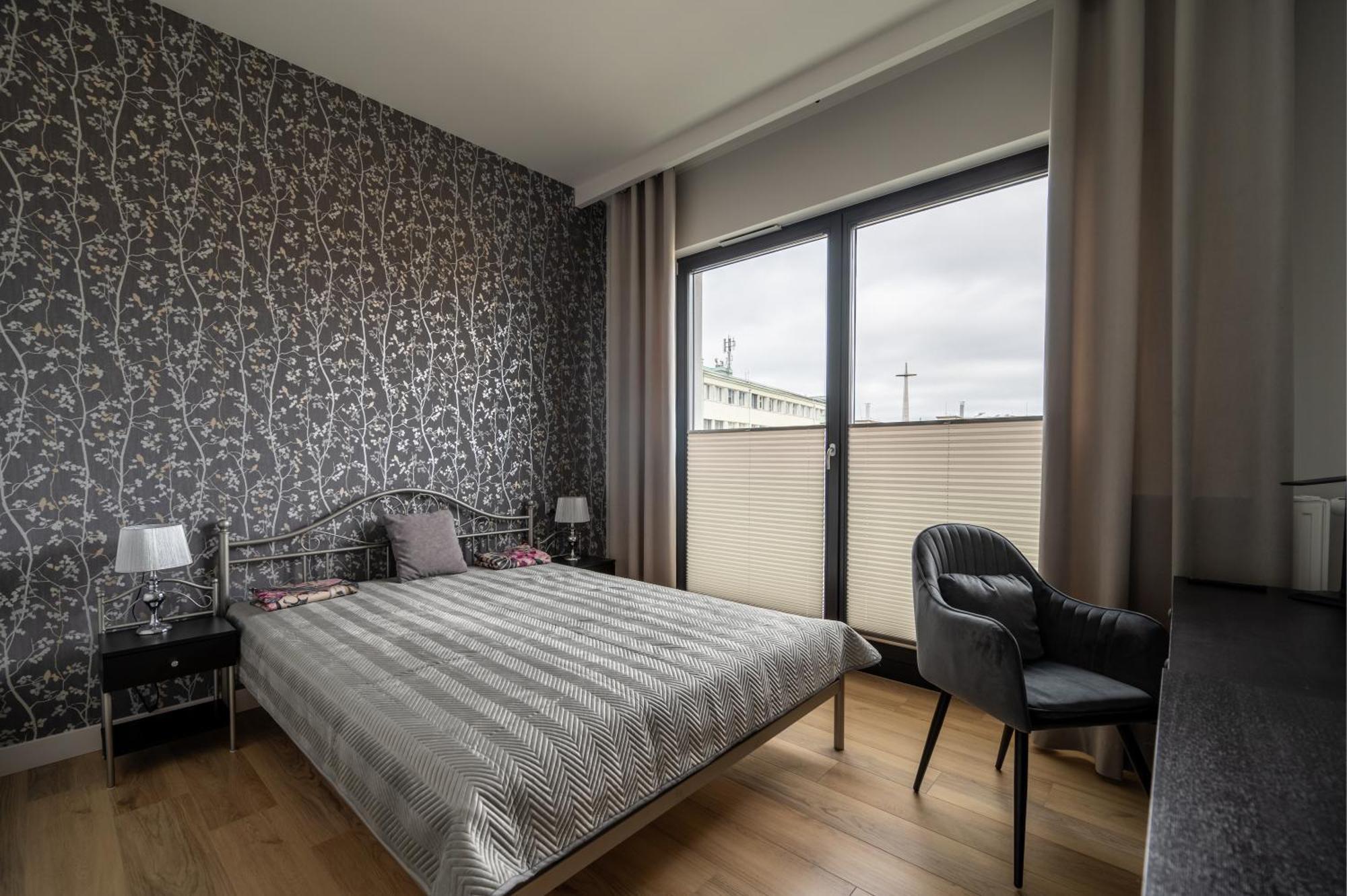 Silent Port Apartment